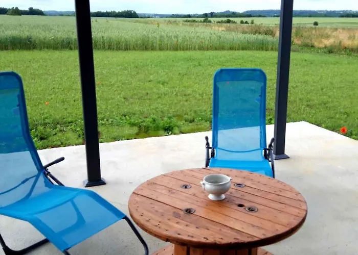 Fenetre Sur Champs * Chardogne